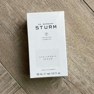 Dr. Barbara Sturm Hyaluronic Serum